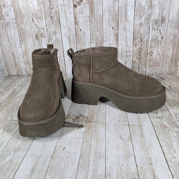 UGG‎ Classic Ultra Mini Platform Boots Taupe Suede Shearling Lined Women Size 9 - Picture 7 of 8